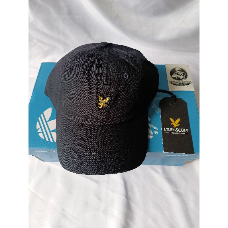 caps LYLE & SCOTT