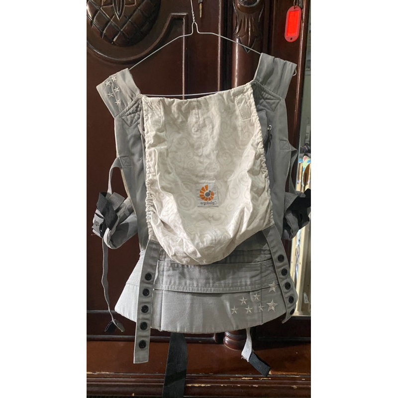 Preloved Ergobaby Original Carrier Galaxy