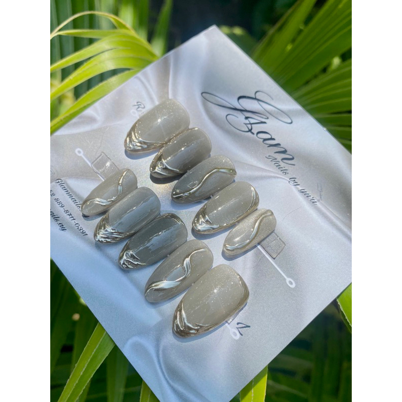 PRESSON NAILS FULL CAT EYE + GOLD CHROME