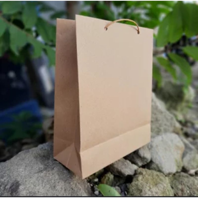

PAPER BAG, PAPER BAG POLOS, PAPER BAG UKURAN SEDANG, PAPER BAG KADO, PAPER BAG BARANG, PAPER BAG KEKINIAN.
