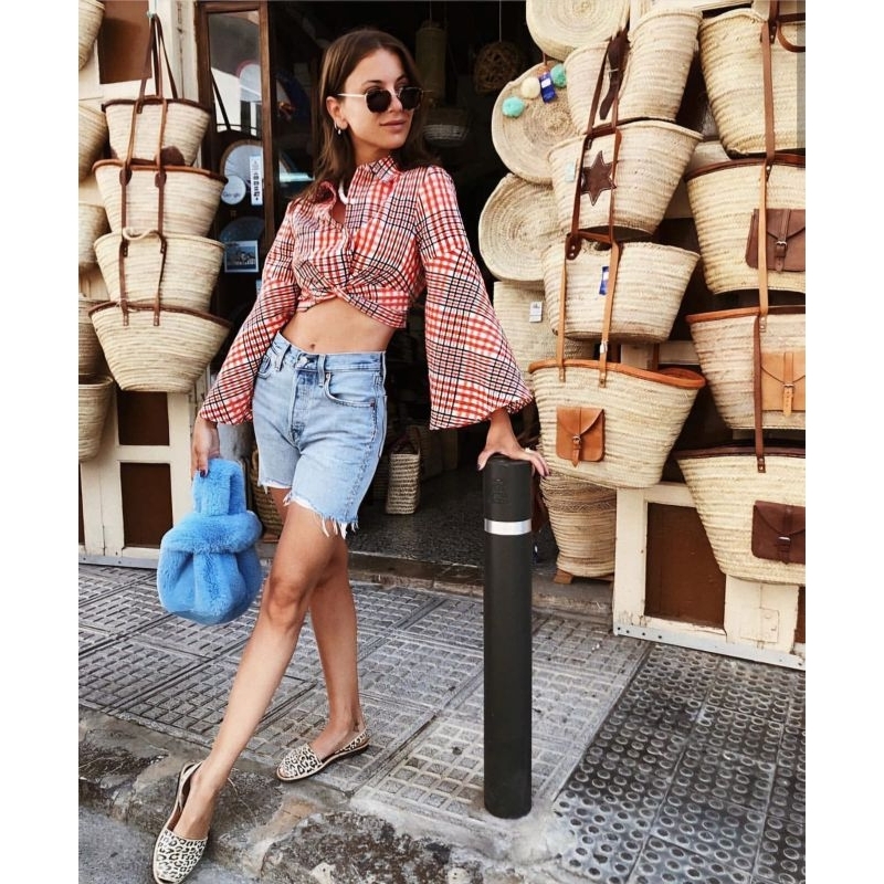 Tas Bulu / Tas Bulu Wanita / Tas Tangan Wanita Berbahan Bulu Halus dan Lembut dengan Bagian Dalam Ku