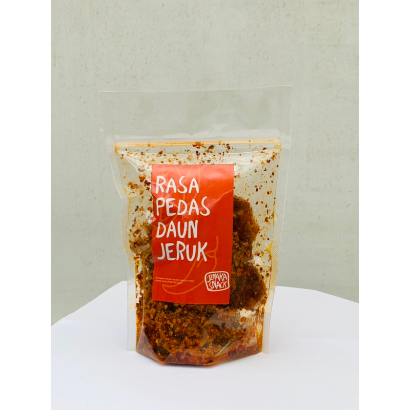 

Jenaka snack - keripik kulit ayam crispy rasa pedas daun jeruk 250gram