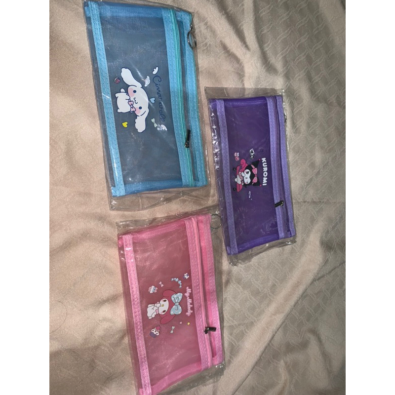 

Kotak Pensil / Pouch / tempat pensil / tempat pena