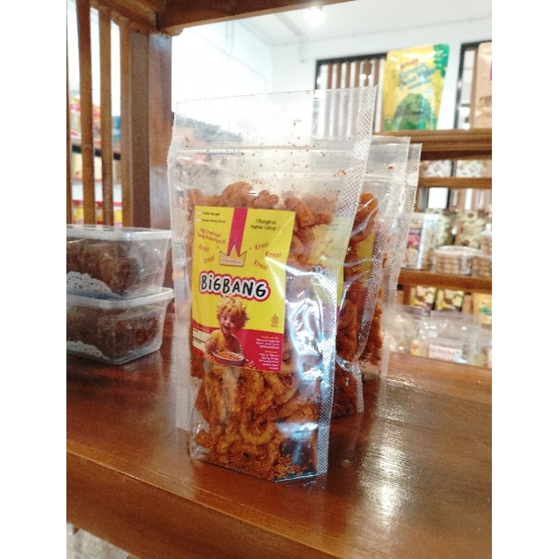 

Bigbang Makaroni Pedas Banget / Ori Gurih Pedas Asin / Cabe Ijo Daun Jeruk / Gochujang Korea 100g