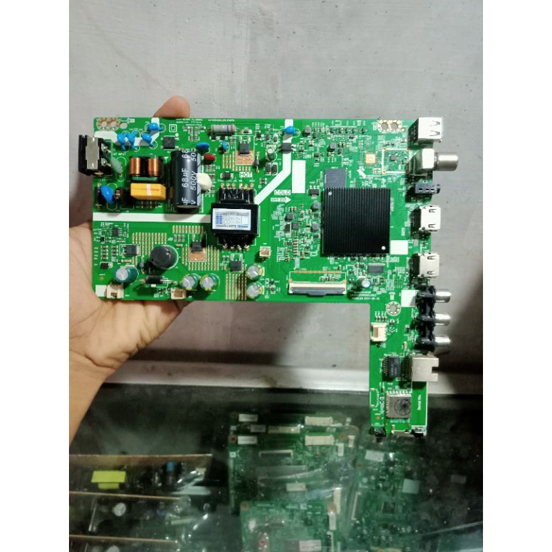 MB COOCAA 32S3U MAINBOARD TV COOCAA 32S3U MODUL TV COOCAA 32S3U