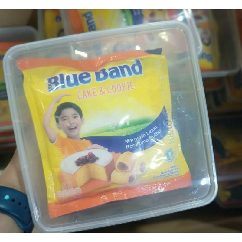 

PAKET BLUE BAND ISI 4 + BOX MIKA