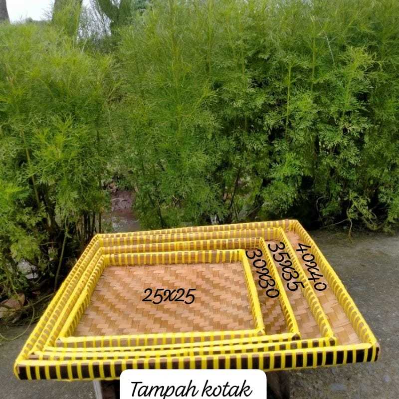 TAMPAH BAMBU KOTAK / NAMPAN KOTAK BAMBU / NYIRU TUMPENG NAMPAH TUMPENG