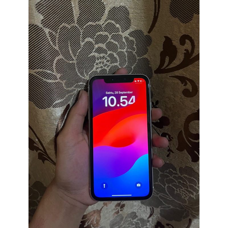 IPHONE 11 64gb white