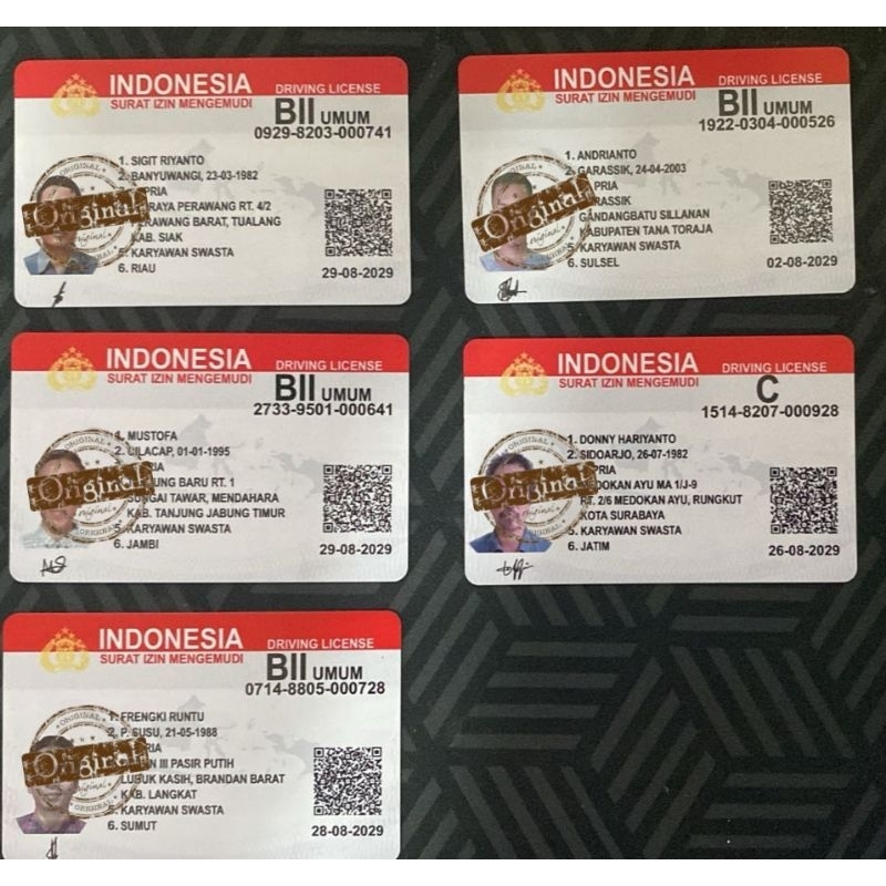 

sampul laminating premium berbahan plastik