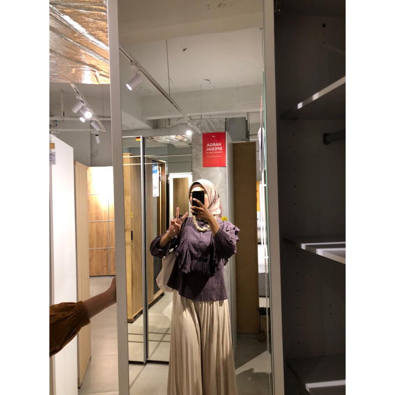 Preloved blouse leviora