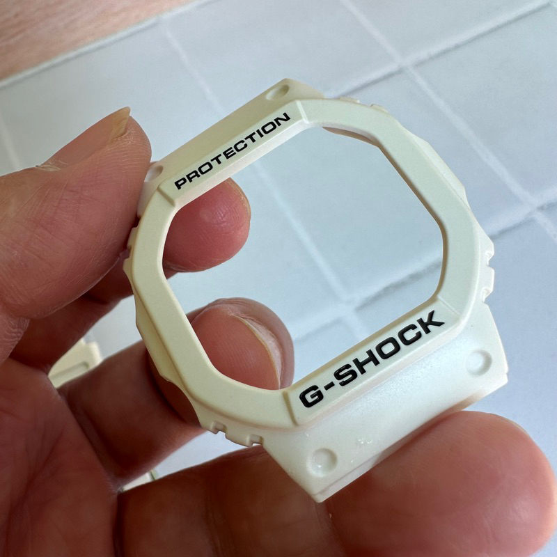 bezel gshock dw5600 original bezel g shock dw 5600 original putih doff bezel g-shock dw-5600 ori