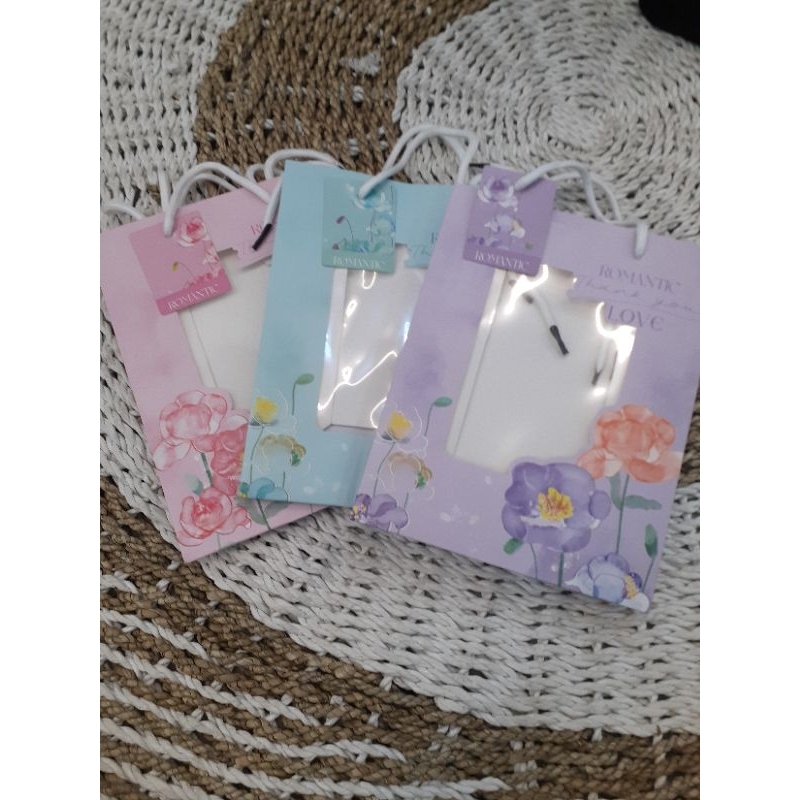 

Paperbag premium | paperbag motif | tas kado
