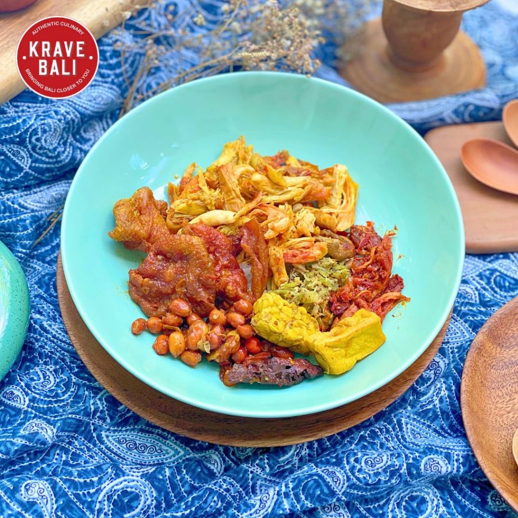 

Bawa Pulang Rasa Bali! Nasi Campur Ayam Komplit Warung Men Weti (180gr) dari KRAVE BALI