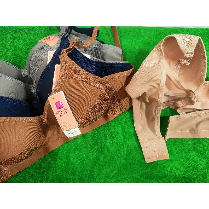 ( 3 Pcs ) Bh Perempuan Dewasa merek LINGCAO Art C1 Pola Besar Cup C Tersedia Dari Ukuran 36 - 42