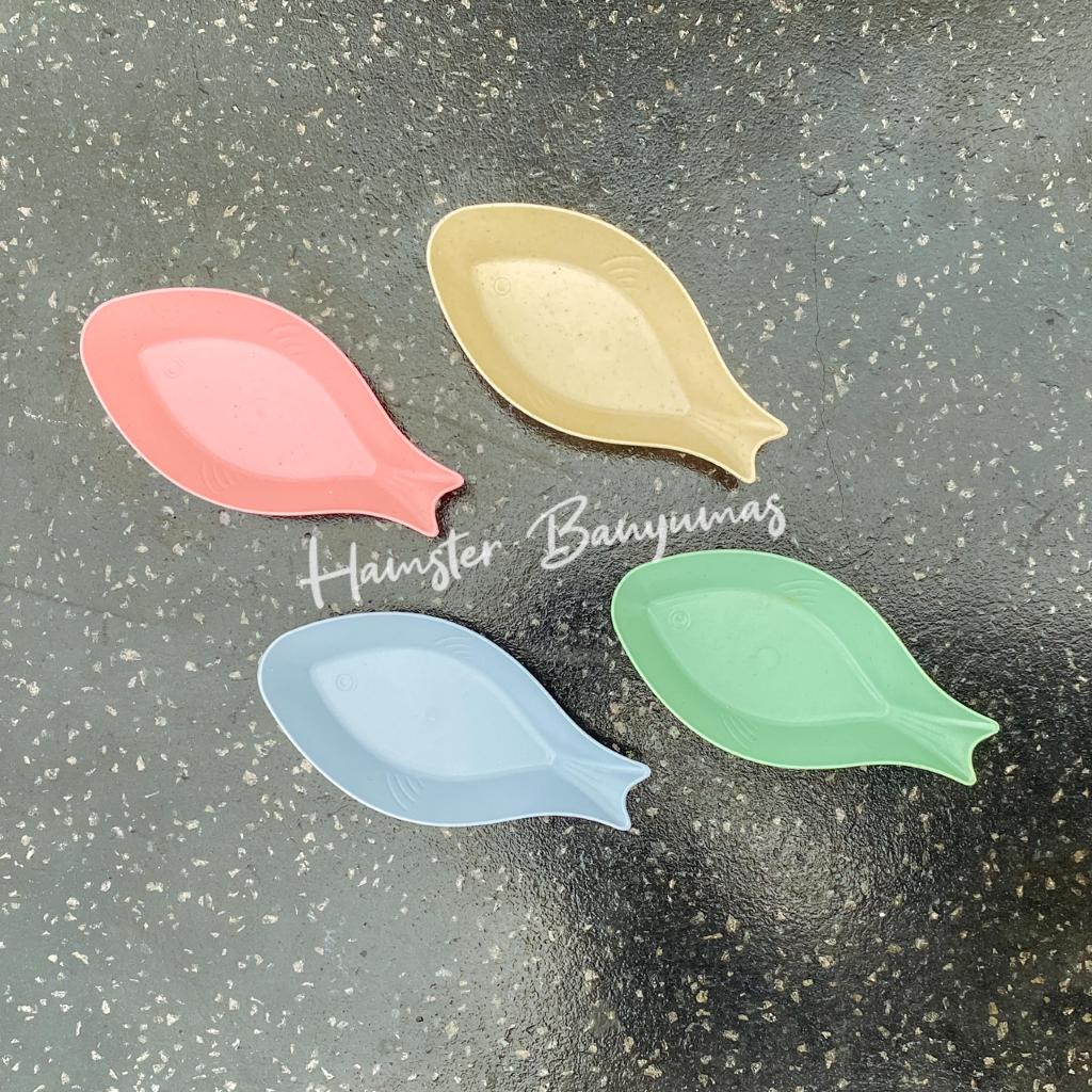 Tempat Makan Hamster Bentuk Ikan - Wadah Pakan Hewan Lucu dan Imut