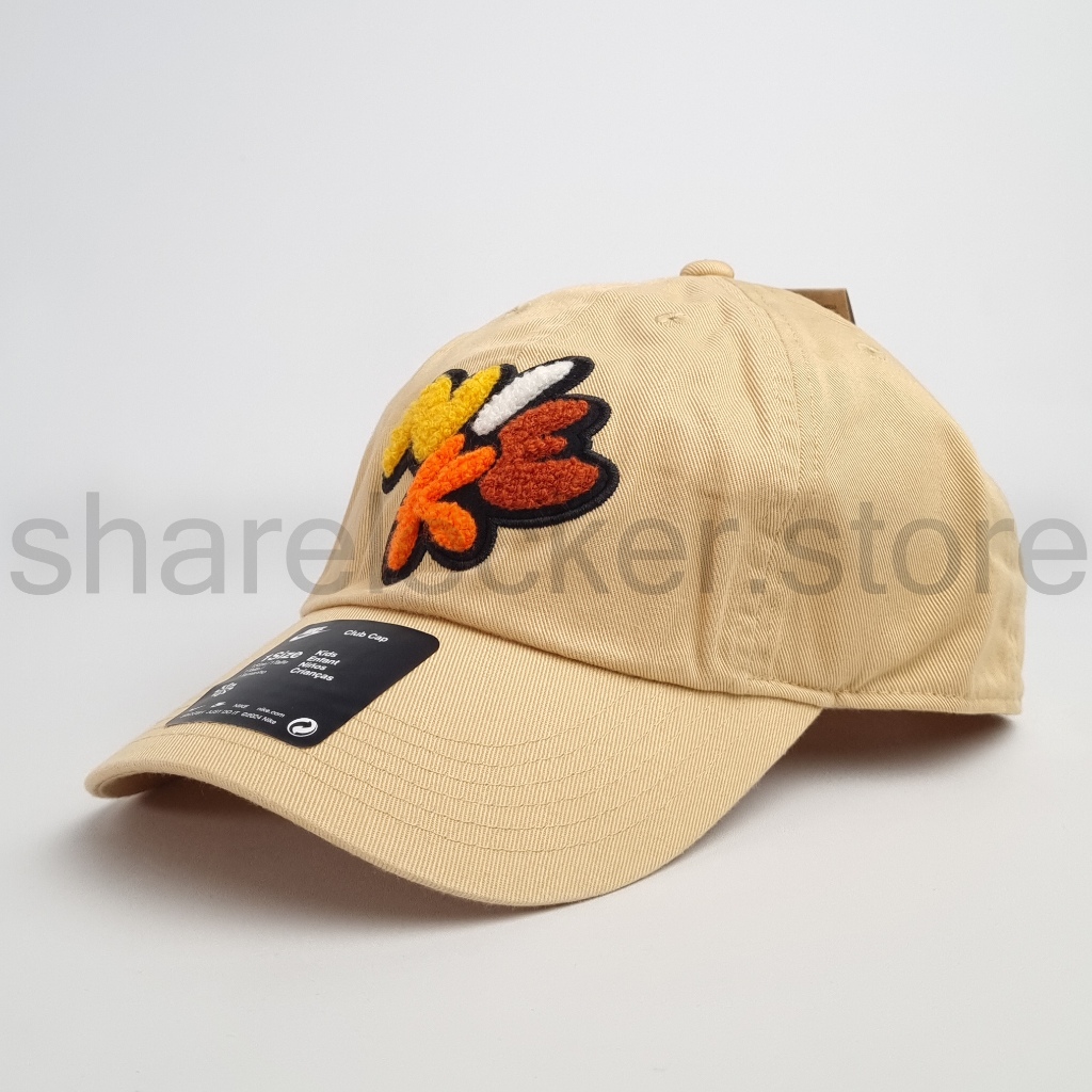 Nike Club Older Kids' Cap sesame