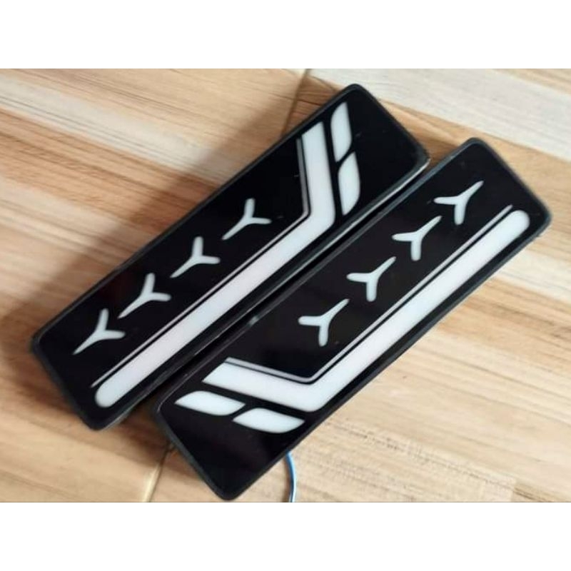 (SEPASANG) stoplamp variasi lampu rem lampu belakang mobil pick-up carry Futura, New Carry, Apv, L30