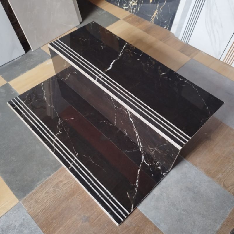 granit tangga hitam motif busto black uk 30×80&20×80 1set