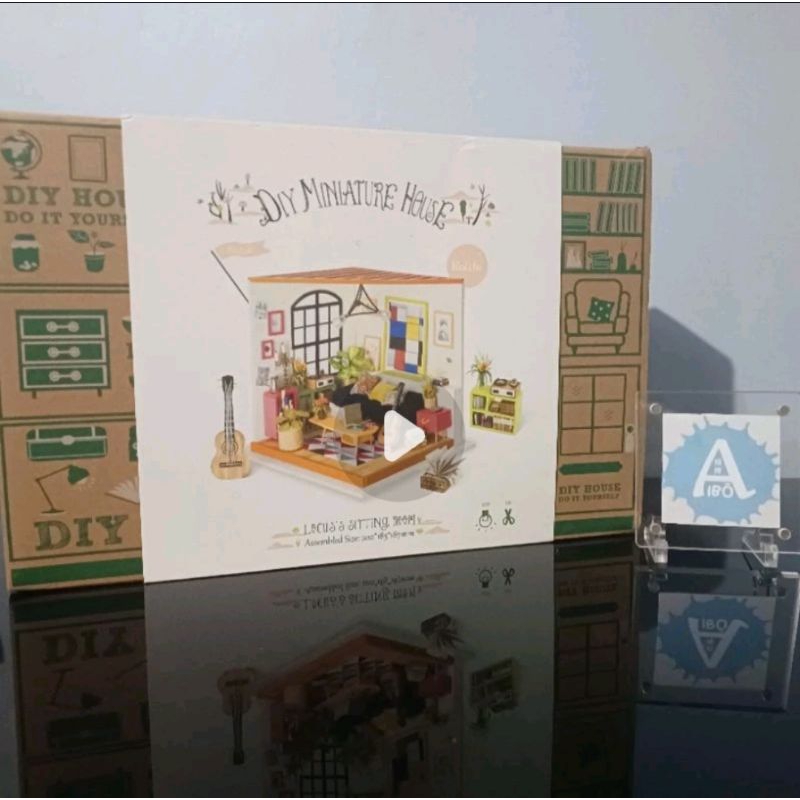 DIY rolife diorama + Faceplate nendoroid kacamata hitam