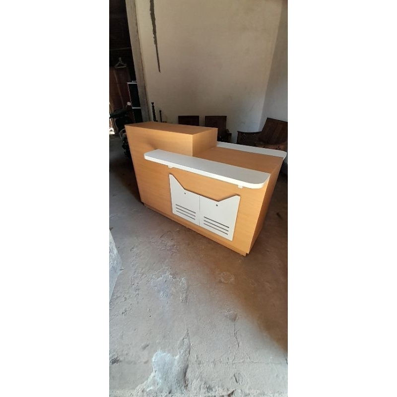 meja kasir terbaru 150x80x100