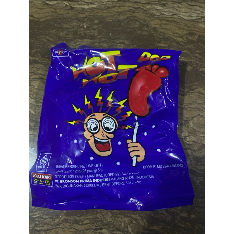 

permen hot hot kaki 1 pak isi 25 pcs