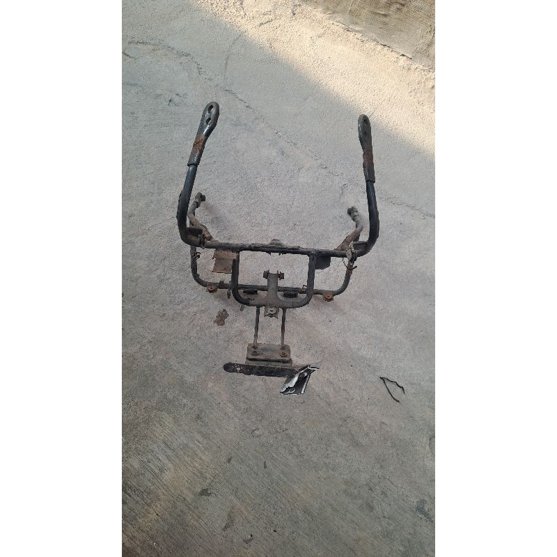 breket fairing pulsar 220f