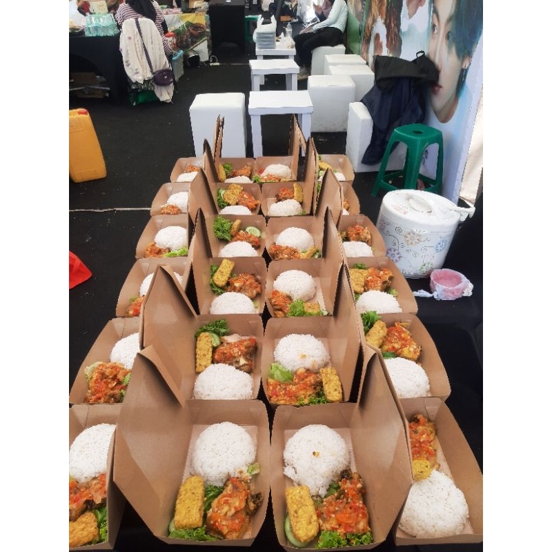 

Nasi Box , Catering Khusus Area Bandung-Sumedang
