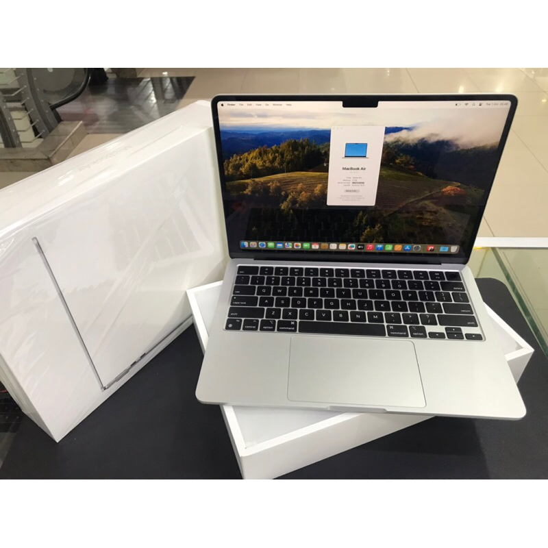 MacBook Air m2 2022 || Ram 8 || Ssd 256 || 512 gb
