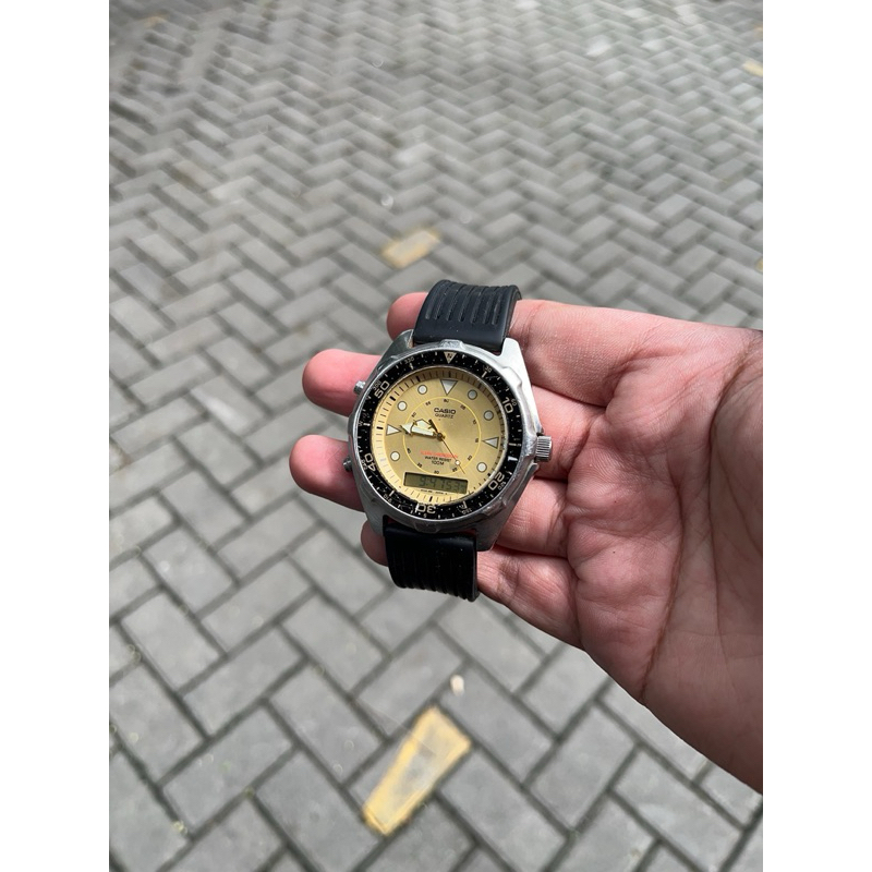 Vintage Watch Casio 320D
