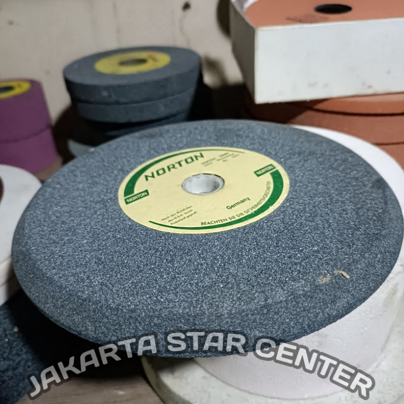 Batu Gerinda Duduk 6 inch Batu Gerinda Norton 6 × 1/2 × 3/4 inch Batu Gerinda Serong