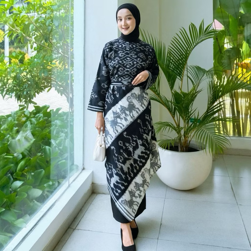 DRESS TENUN SUMBA DRESS TENUN MOTIF SUMBA BAJU TENUN PEREMPUAN