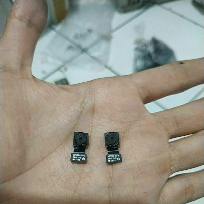 KAMERA DEPAN BEKAS OPPO A37