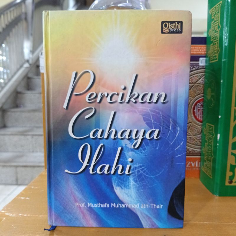 Percikan Cahaya Ilahi