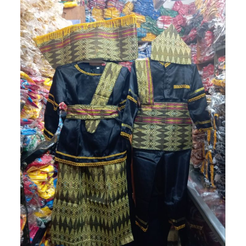 Baju adat batak anak TK SD // Pakaian adat batak