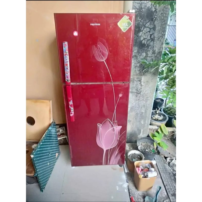 rak kulkas bekas Polytron 2 pintu