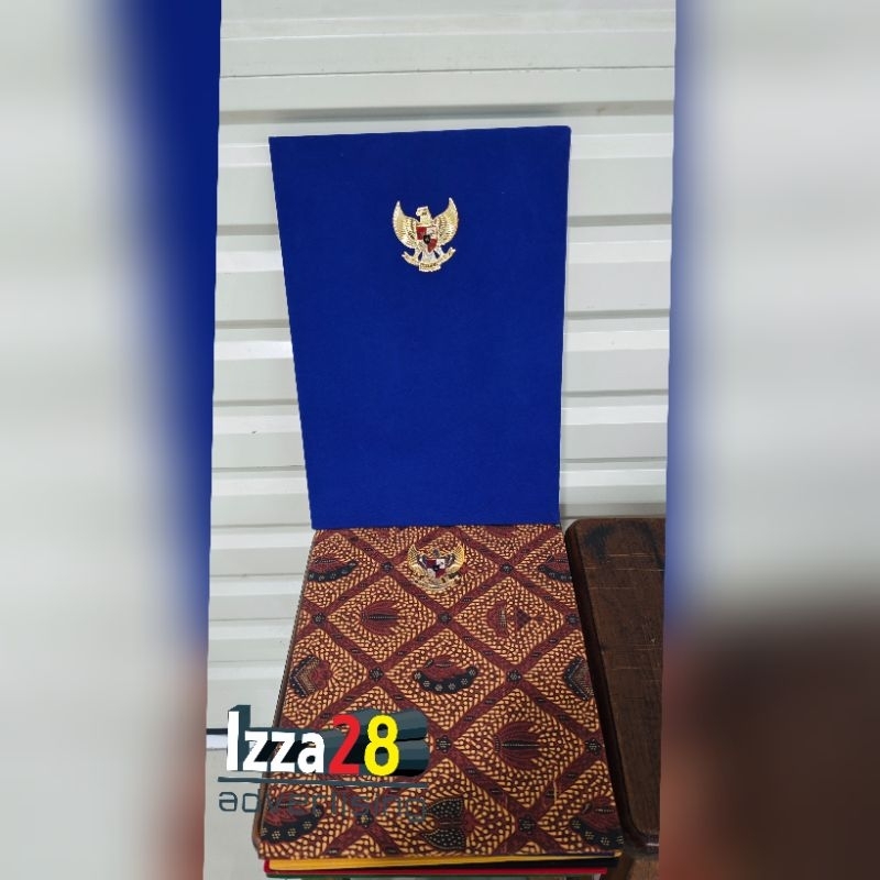

map upacara map sekolah + logo garuda