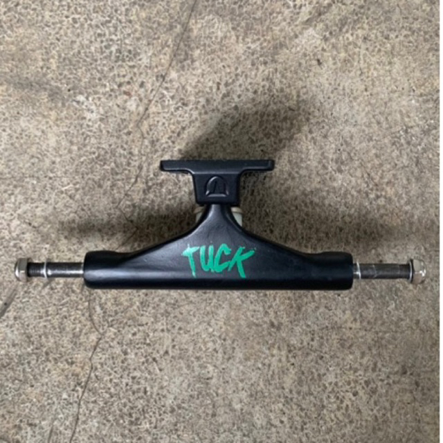Truck Skateboard TUCK