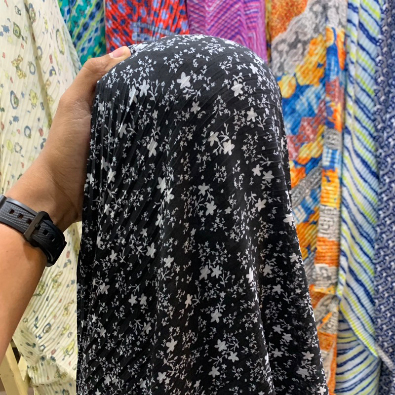 kain plisket ceruty premium - kain ceruti pleat - kain plisket ceruti motif - kain ceruti motif