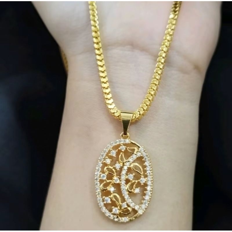 Kalung Milano Dan Liontin Bulat permata