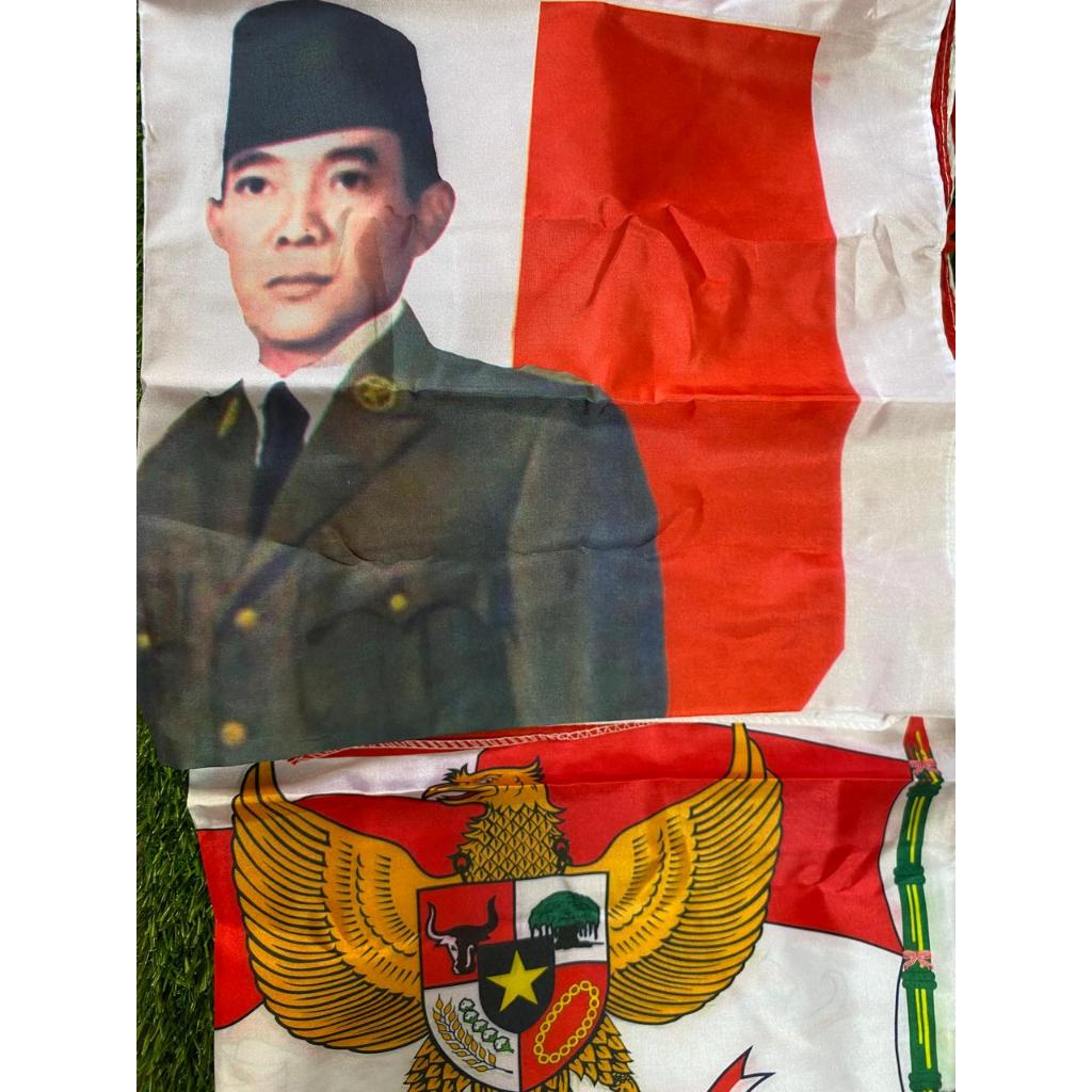 

Umbul Umbul BG 4m
