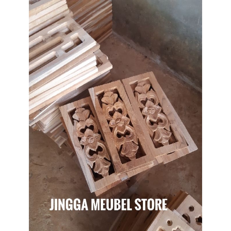 Ukiran Loster Keping Loster Ornamen Ukir Kusen Pintu Jendela Boven Lisplang ukir 13x30 cm
