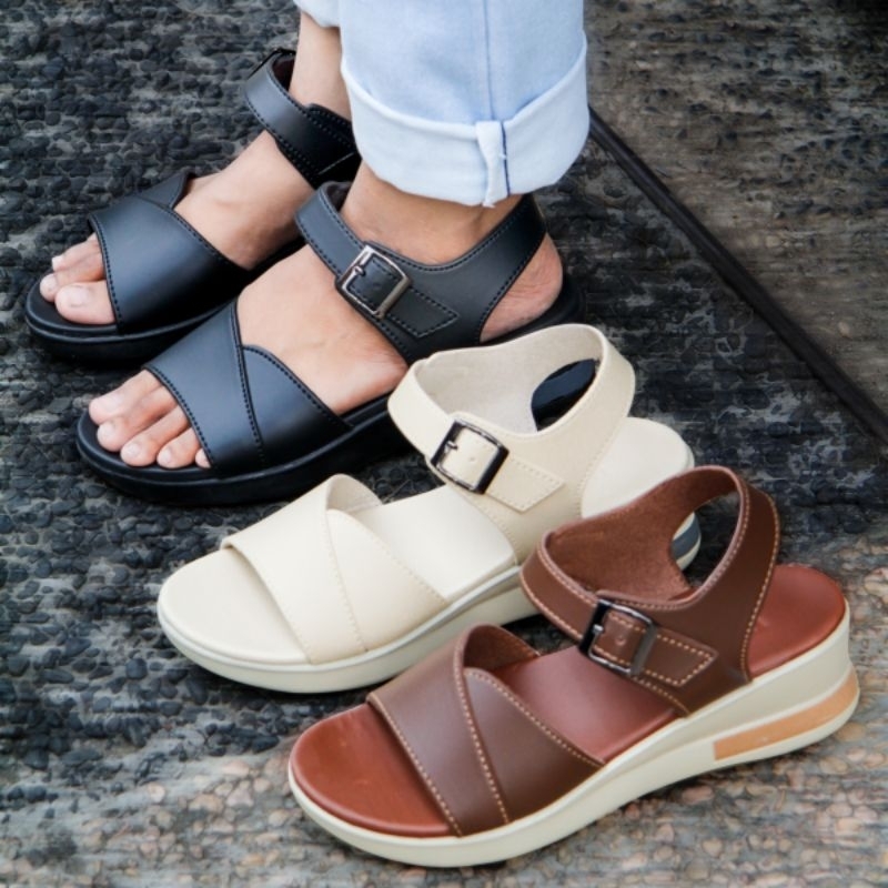 SANDAL WEDGES WANITA PLATFROM  SANDAL WANITA SANTAI CASUAL WEDGES SEPATU SANDAL  WANITA SLOP