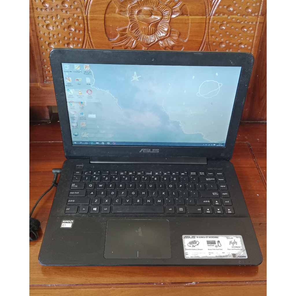 LAPTOP  ASUS X454Y  Prosesor AMD E1 Ram 2GB