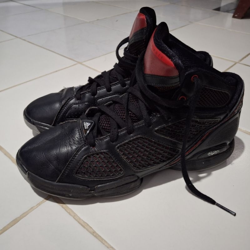 Sepatu basket Derickrose 1,5 size 44,5 second original