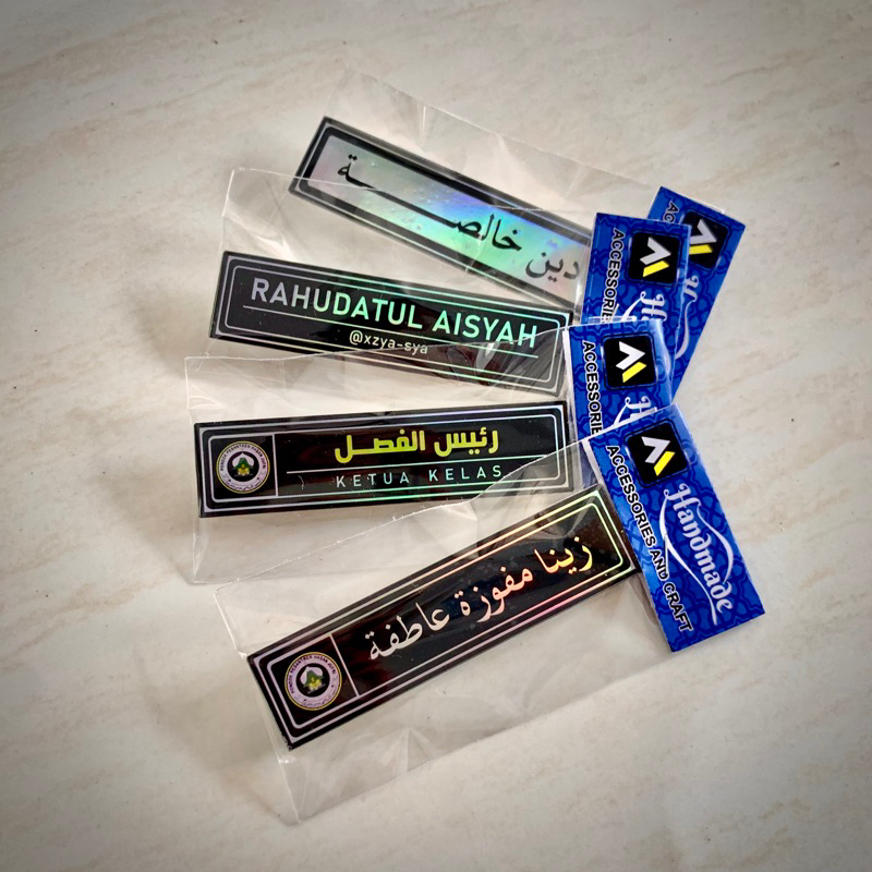 

Name tag papan nama peniti akrilik