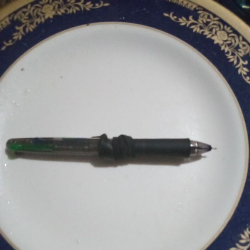 

pulpen warna warni