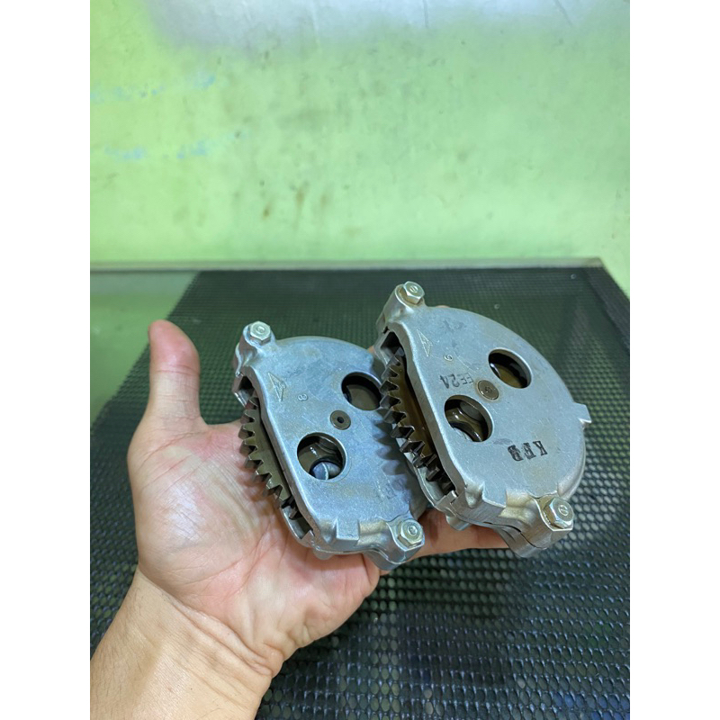 pompa oli tiger revo tiger lama part original bawaan motor