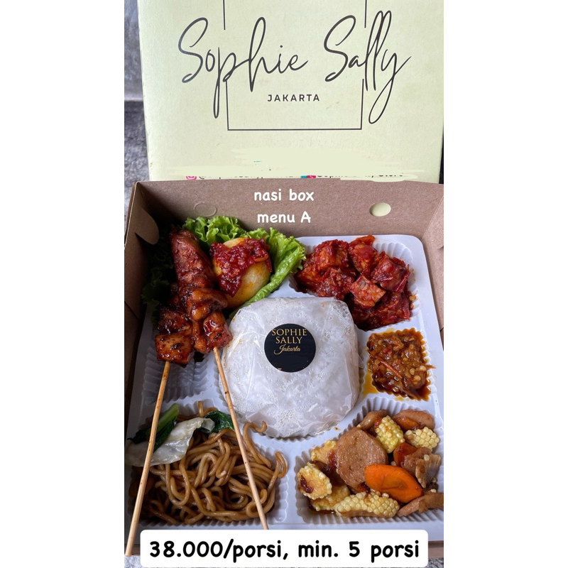 

Nasi Box Paketan - Sophie Sally - Ready Setiap Hari