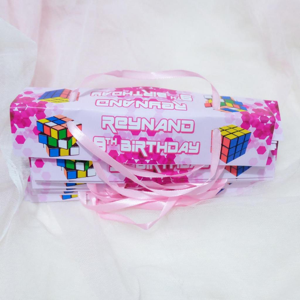 

Kubik Rubik Pink - Label Kantong Snack Goodie Bag Birthday / Kantong Souvenir Hampers Ulang Tahun