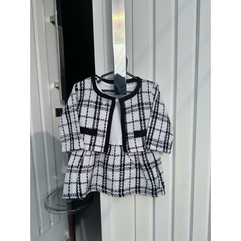 Blazer Dress hitam putih 1-2th